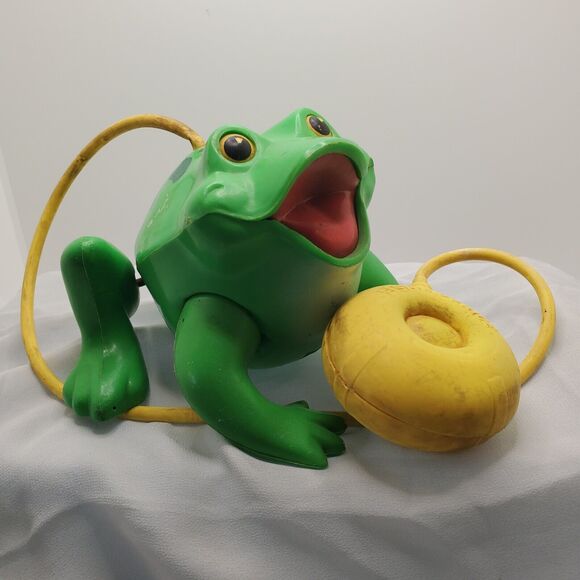 Fisher Price Vintage Jumping Frisky Frog 1971 No Box Original Pump Cracked Retro - Picture 2 of 10